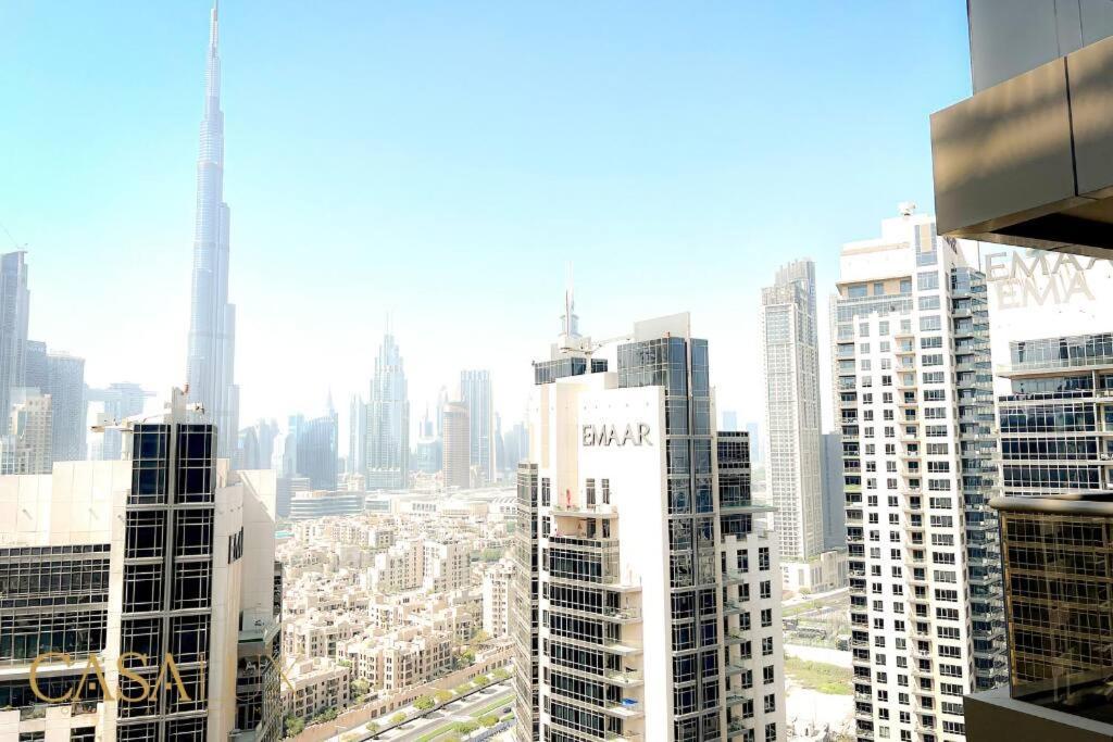 Lovely Big Studio W/ Burj Khalifa View In Downtown Дубай Екстер'єр фото